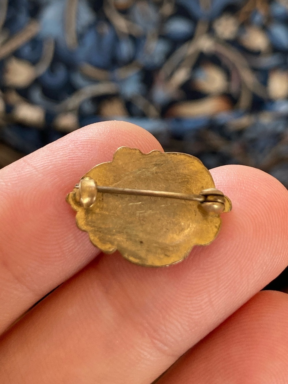 Antique Victorian Gold-Filled Engraved Floral & Heart Lingerie/Lace Pin - Picture 5 of 7